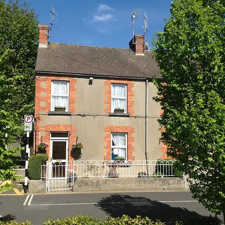 Отель Bridge View *